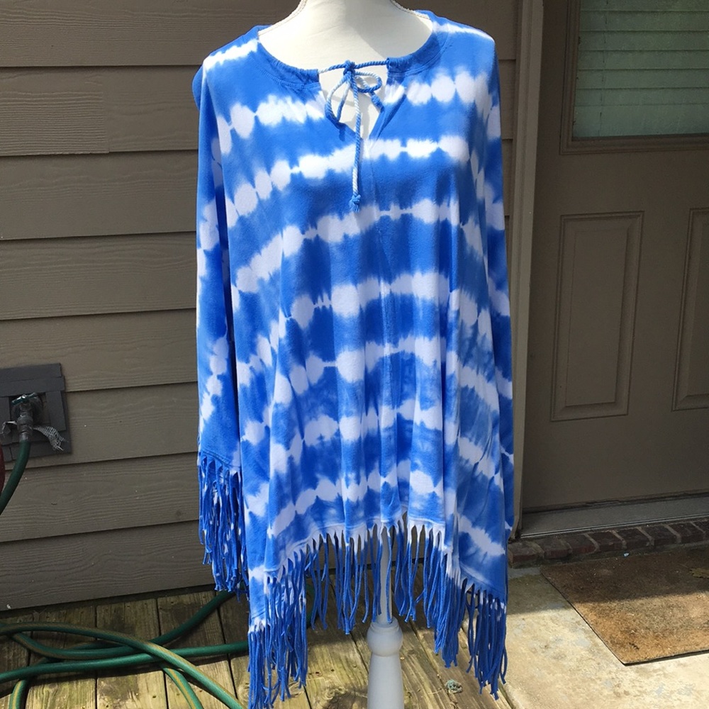 NWT Calvin Klein poncho